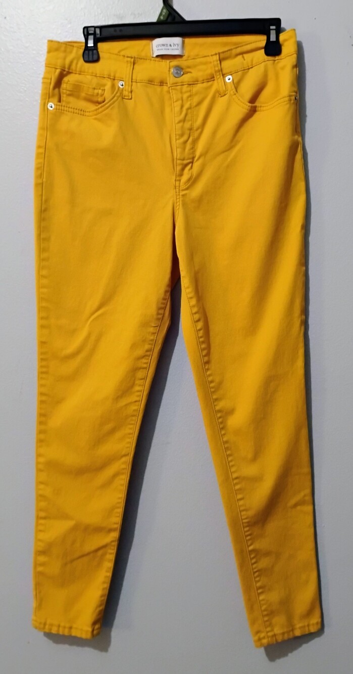 crown & ivy Bright Yellow Skinny Jeans